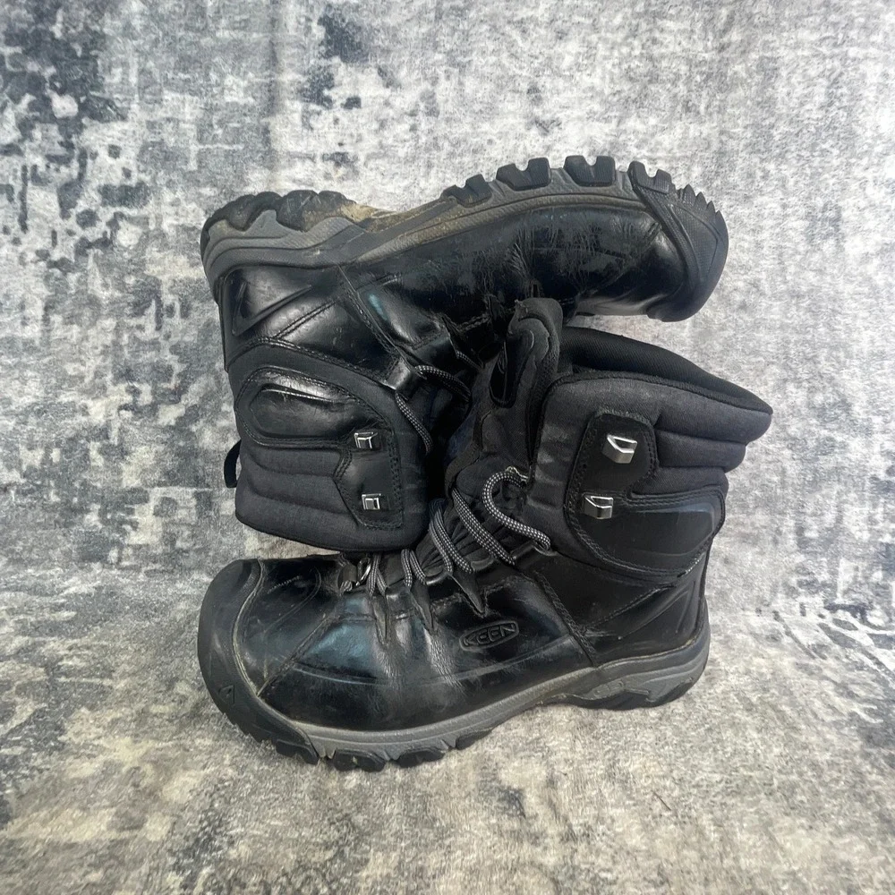 KEEN Men 8.5 Waterproof Work Boots Black Leather Insulated Utility Hiking Rugged